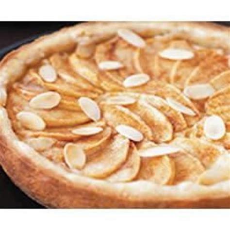 philly-bavarian-apple-torte-yum-taste image