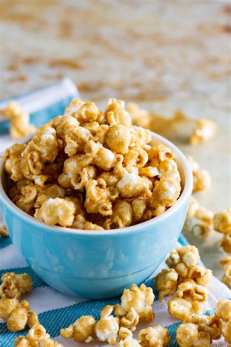 homemade-baked-caramel-popcorn-taste-and-tell image