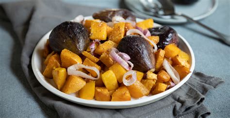 roasted-california-fresh-figs-with-butternut-squash image