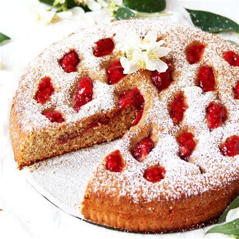 linzer-torte-with-strawberries-little-vienna image
