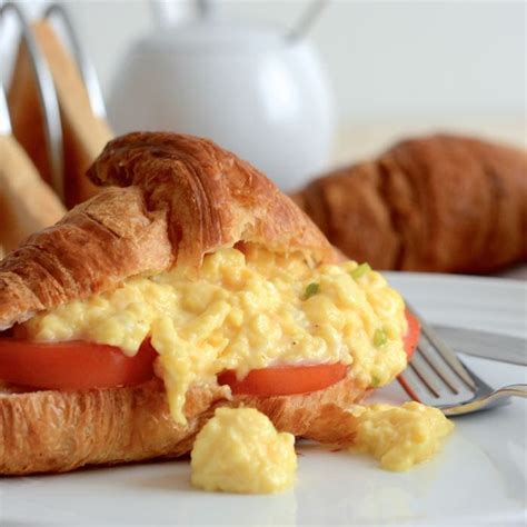 scrambled-eggs-charlottes-lively-kitchen image