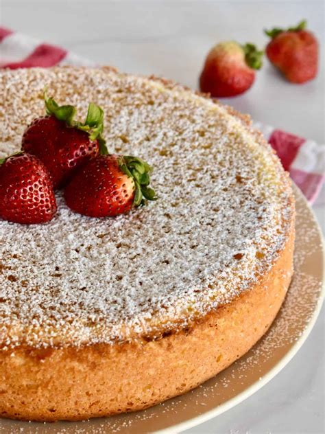 italian-sponge-cake-3-ingredients-this-italian-kitchen image