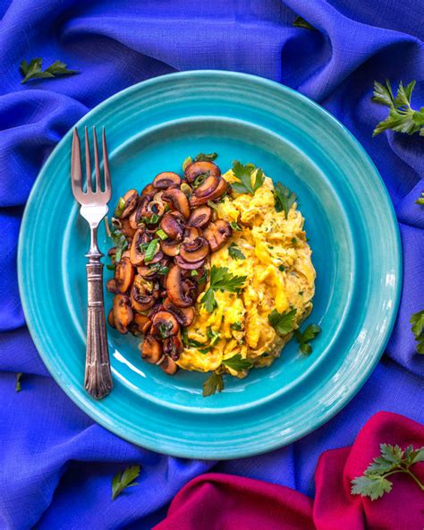 scrambled-eggs-with-sauted-mushrooms-and-onions image