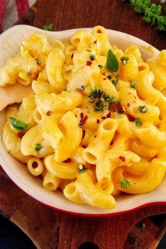 one-bowl-microwave-mac-and-cheese image