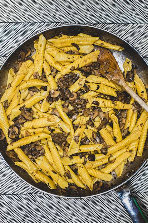 garganelli-pasta-with-mushroom-rag-a-tasty image