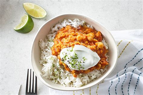 chickpea-red-lentil-curry-canadian-living image