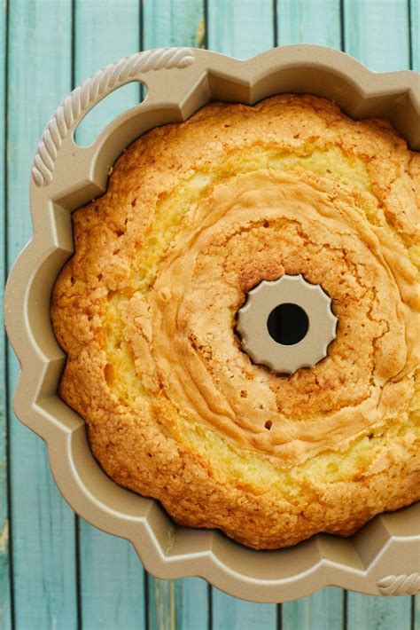 sour-cream-pound-cake-gemmas-bigger-bolder-baking image