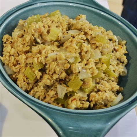 best-oatmeal-stuffing-recipe-how-to-make-oats image