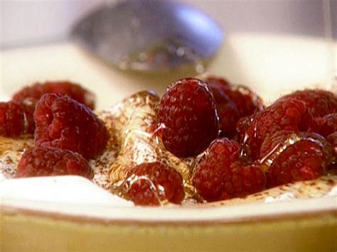 ricotta-with-honey-and-raspberries-recipes-cooking image