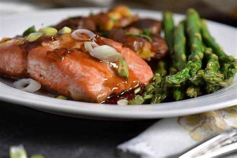 soy-maple-glazed-salmon-no-fishy-taste image