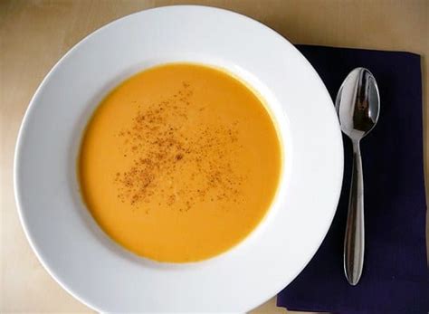 butternut-squash-soup-recipe-brown-eyed-baker image