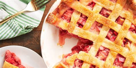 best-strawberry-rhubarb-pie-recipe-delish image