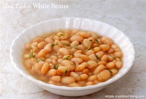 healthy-slow-cooker-white-beans-recipe-simple image