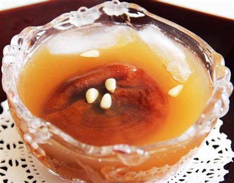 dessert-punch-with-persimmon-cinnamon-and-ginger image