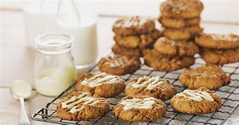 date-and-walnut-oat-cookies-food-to-love image
