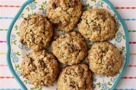 soft-chewy-oatmeal-raisin-cookies-no-butter-jenny image