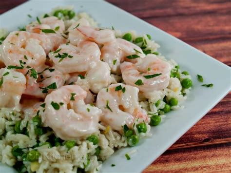 shrimp-in-garlic-cream-sauce-recipe-cdkitchencom image