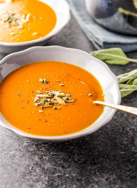 vegan-creamy-pumpkin-tomato-soup-detoxinista image