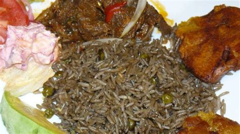 main-dishes-haitian-food image