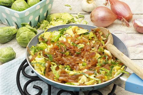 recipe-brussels-sprout-and-caramelized-shallot-hash image