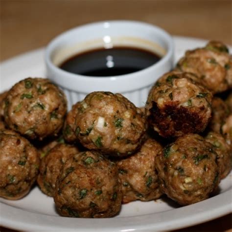 chinese-style-turkey-meatballs-complete image
