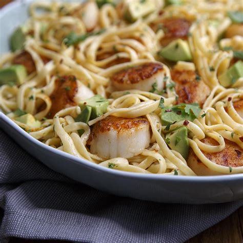 scallop-and-tequila-fettuccine-mccormick-gourmet image