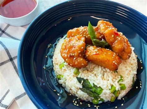 chicken-nuggets-with-jasmine-rice-and-sweet-chili image