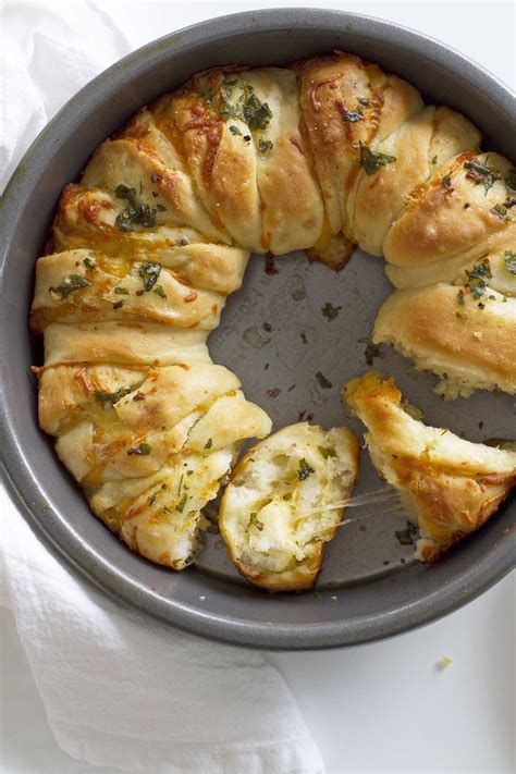 cheesy-garlic-herb-pull-apart-bread-recipe-girl image