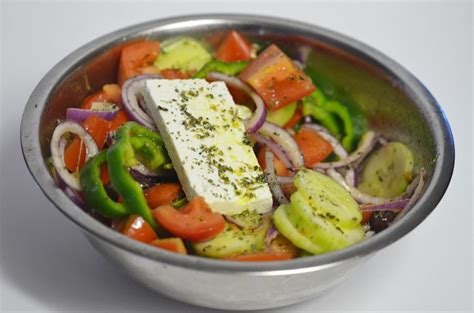 horiatiki-salata-greek-village-salad-eleni-saltas image