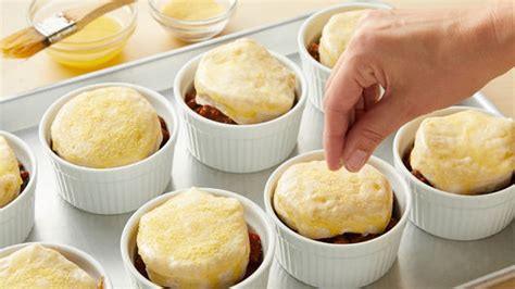 mini-chili-pot-pies-recipe-pillsburycom image