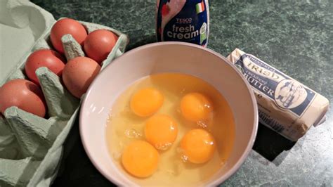 irish-scrambled-eggs-recipe-best-ever-fluffy-scramble image