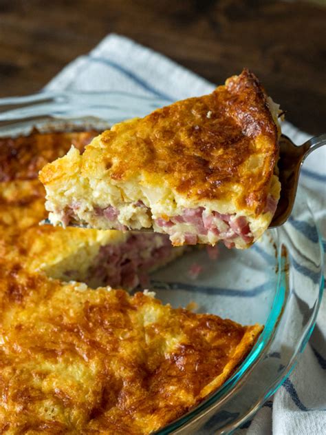 impossible-ham-and-swiss-pie-12-tomatoes image