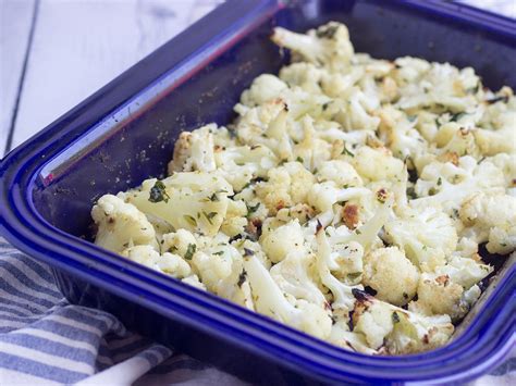 garlic-and-lemon-roasted-cauliflower-the-paleo-mom image