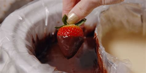 double-chocolate-fondue-delish image