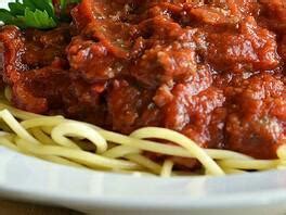 simple-spaghetti-and-meat-sauce-eat-this-much image