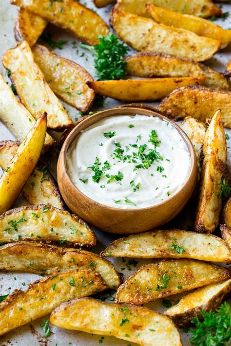 baked-potato-wedges-dinner-at-the-zoo image