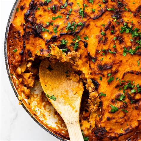 easy-chicken-cottage-pie-simply-delicious image