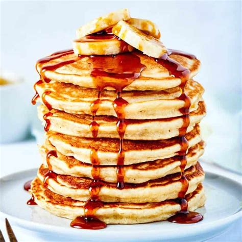almond-flour-banana-pancakes-the-big-mans-world image
