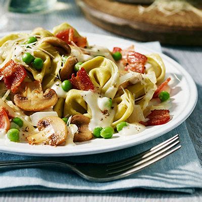 tortellini-alfredo-with-peas-and-bacon-freshly-made image