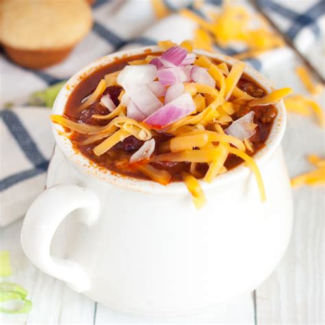 easy-crock-pot-chili-recipes-eating-on-a-dime image