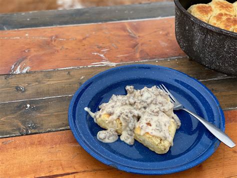 old-fashioned-biscuits-and-gravy-kent-rollins image