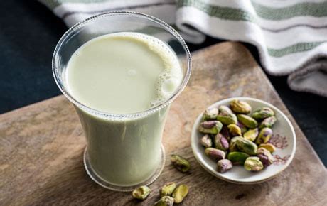 recipe-homemade-pistachio-milk-whole-foods-market image