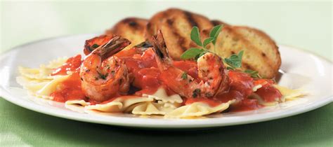 farfalle-with-herb-marinated-grilled-shrimp-bertolli image
