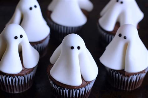 ghost-cupcakes image