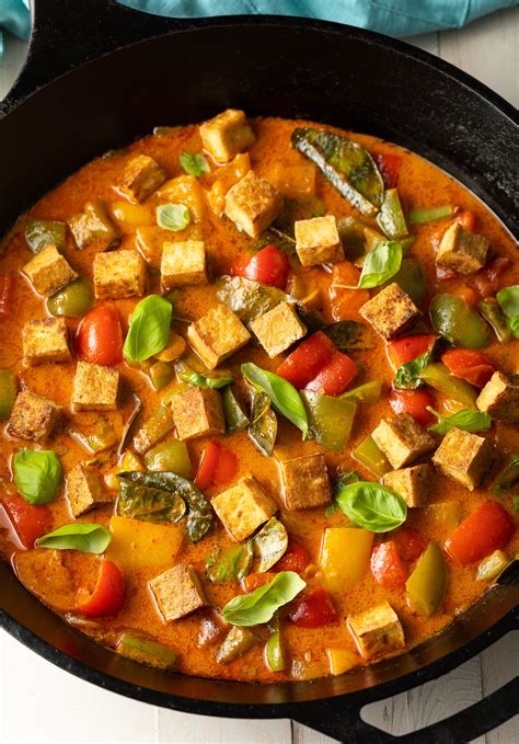 panang-curry-recipe-with-crispy-tofu-a-spicy image