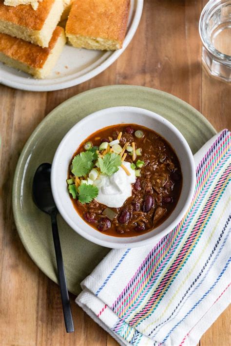 slow-cooker-chili-con-carne-culinary-hill image