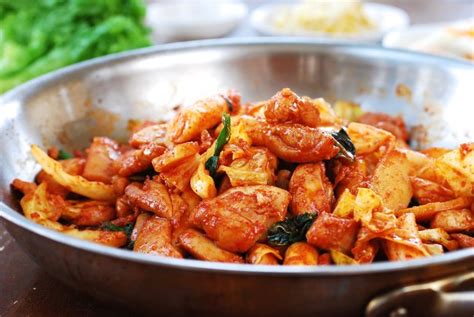 dakgalbi-stir-fried-spicy-chicken-korean-bapsang image