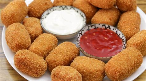 chicken-nuggets-recipe-the-cooking-foodie image