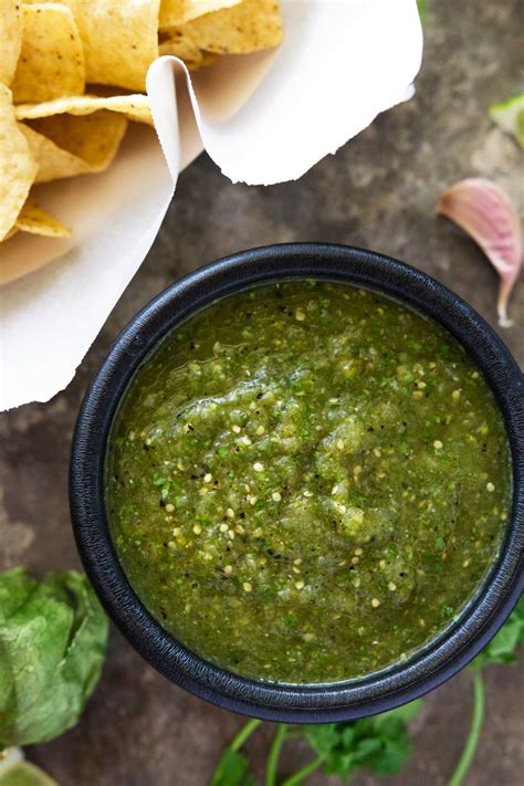 easy-roasted-salsa-verde-so-damn-delish image