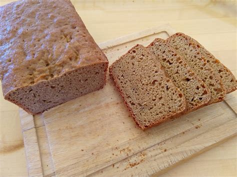 naturally-leavened-einkorn-bread image